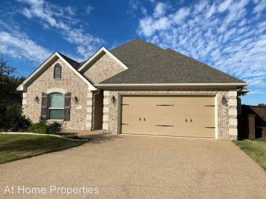 Main picture of 4208 Carnes Ct S