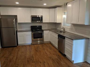 Main picture of 706 S Elizabeth St