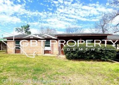 Main picture of 305 Tillman Rd