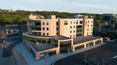 Main picture of 507 N Riverfront Dr