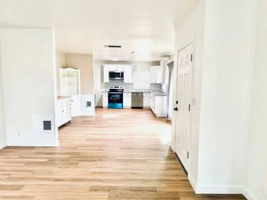 Main picture of 3012 Lower River Rd