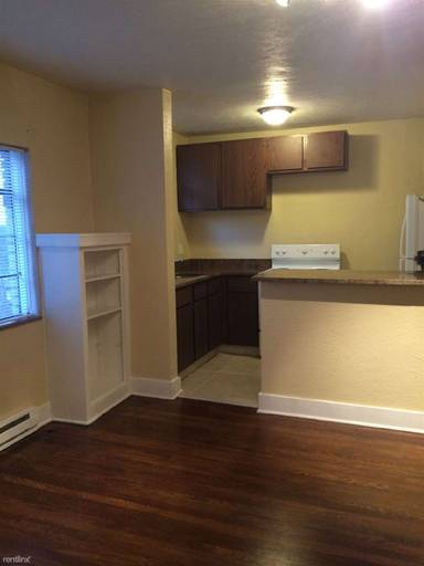 Main picture of 680 Florida Ave
