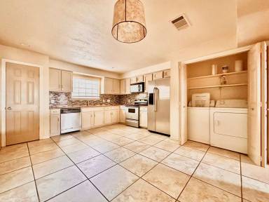 Main picture of 2106 Kippling Dr