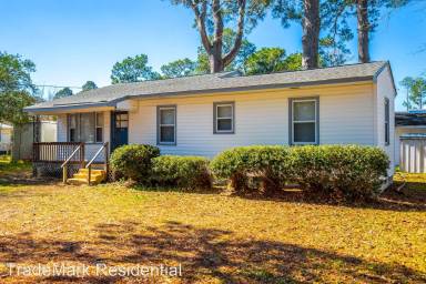 Main picture of 132 New Bern Ave