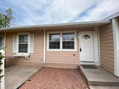 Main picture of Springtree Gardens Condo