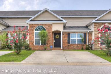 Main picture of 627 Goodale Ln