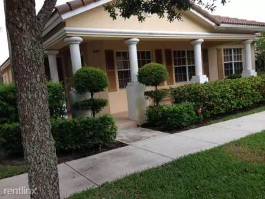 Main picture of 1445 E Bexley Park Dr