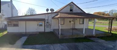 Main picture of 2438 Mifflin St