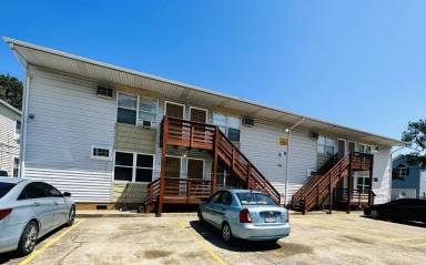 Main picture of 2916 Pleasant Ave