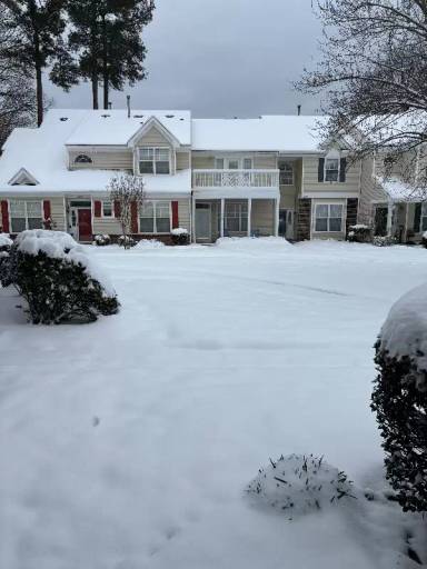 Main picture of 678 Windy Way