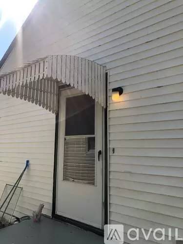 Main picture of 1302 N Terrace Dr