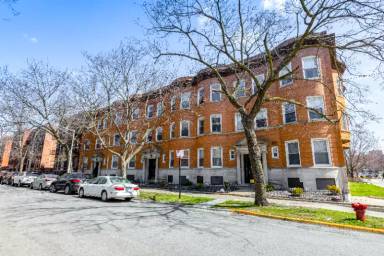 Main picture of 5441 S Harper Ave