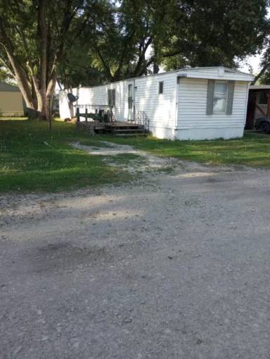 Main picture of 515 S 10 St