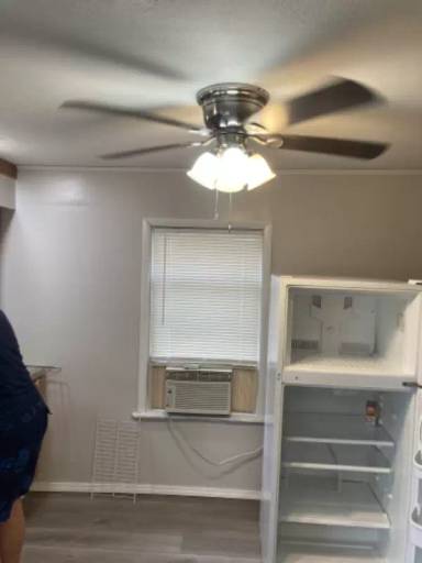 Main picture of 417 14th St