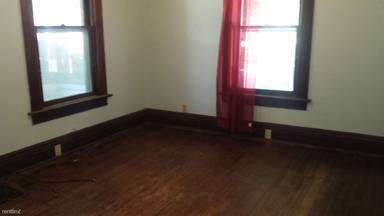 Main picture of 711 Church St
