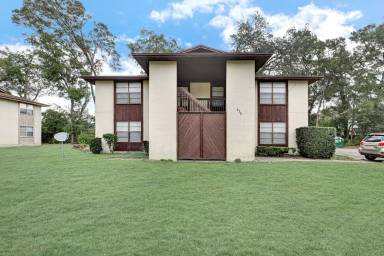 Main picture of 475 Crabapple Ct