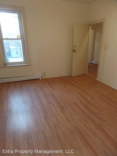 Main picture of 76 Spring St