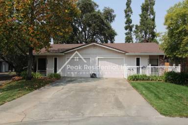 Main picture of 4849 Holyoke Way