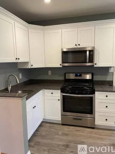 Main picture of 311 Delaware Ave