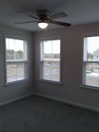 Main picture of 212 Bulkhead Pl