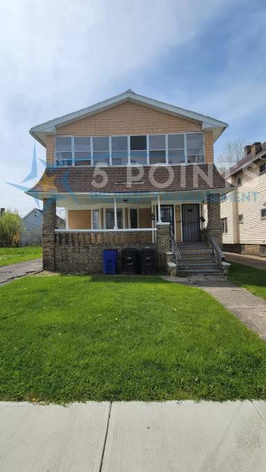 Main picture of 3346 E 134th St