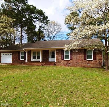 Main picture of 5832 Tuckertown Ln