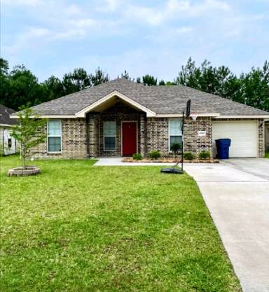 Main picture of 6619 Westwood Village Dr