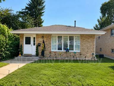 Main picture of 9224 S Turner Ave