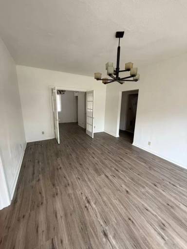 Main picture of 216 Pine St