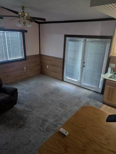 Main picture of 411 W Chipeta Ave
