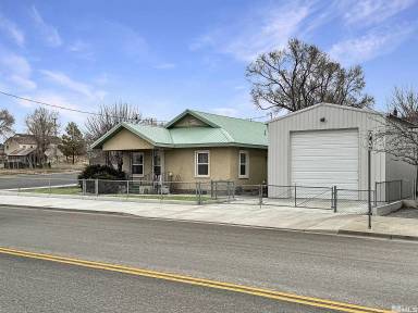 Main picture of 505 W 4th St