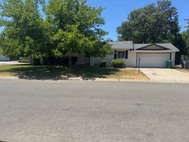 Main picture of 3036 Merle Dr