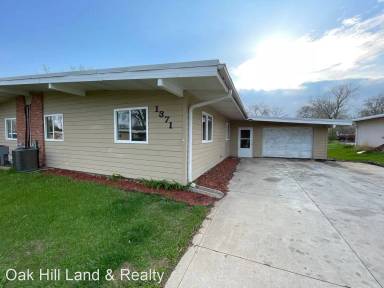 Main picture of 1371 Vandenburg Cir