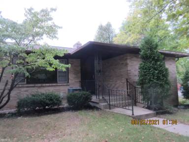 Main picture of 1655 Diamond Ave NE