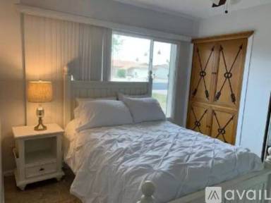Main picture of 4851 W Desert Cove Ave