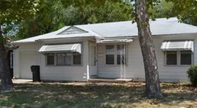 Main picture of 2710 N Gentry Ave