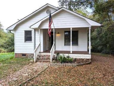 Main picture of 2473 Great Falls Hwy