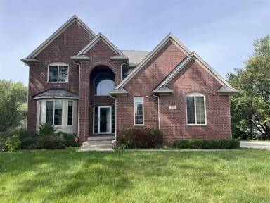 Main picture of 3272 Rockhaven Ave