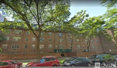 Main picture of 3710 N Pine Grove Ave