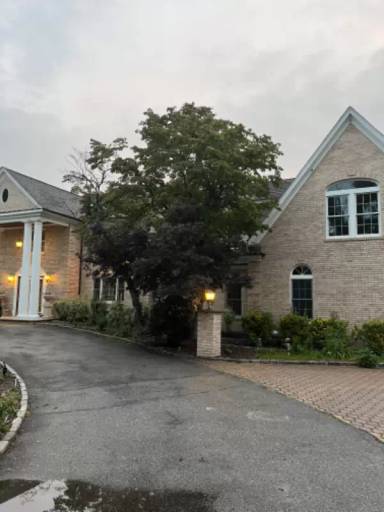 Main picture of 109 Pleasant Ridge Rd
