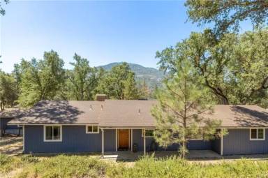 Main picture of 48220 White Oak Dr
