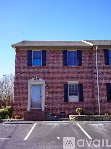Main picture of 1203 E 8th Ave