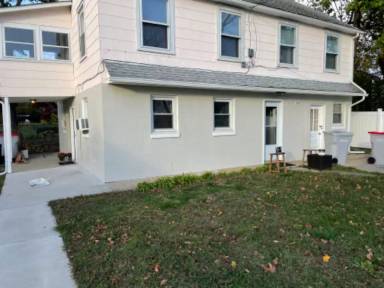 Main picture of 916 E Chestnut Ave