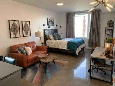Main picture of 401 Linden St