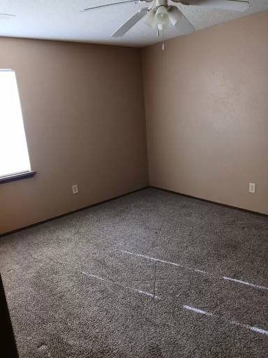 Main picture of 3121 E 12th St