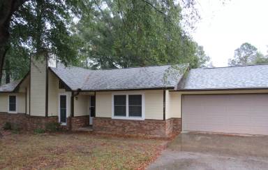 Main picture of 138 Valley View Dr