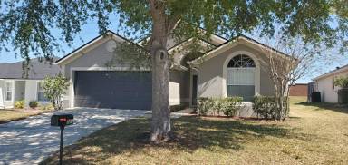 Main picture of 230 Pine Cone Dr