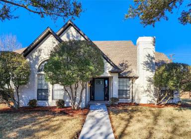 Main picture of 18819 Amador Ave