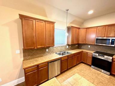 Main picture of 41188 Lakeway Cove Ave