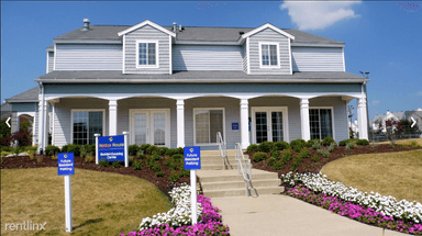 Main picture of Harbor House Apartments